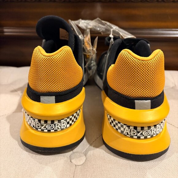 UNIQUE BRAND NEW Mens New Balance 997S TAXI Sneakers main image 5